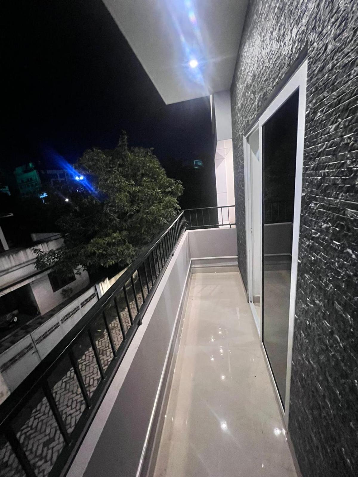 The Lotaz Hotel Kochi Extérieur photo