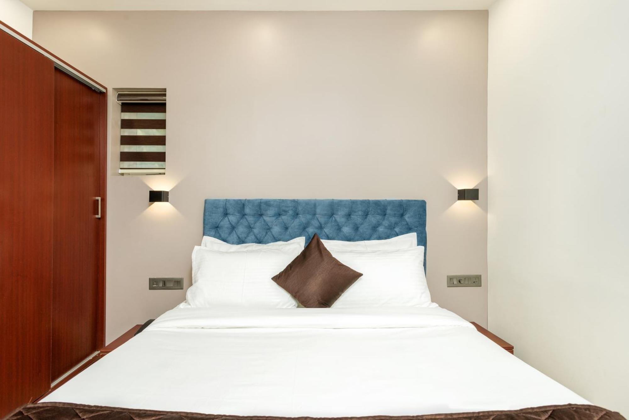 The Lotaz Hotel Kochi Extérieur photo