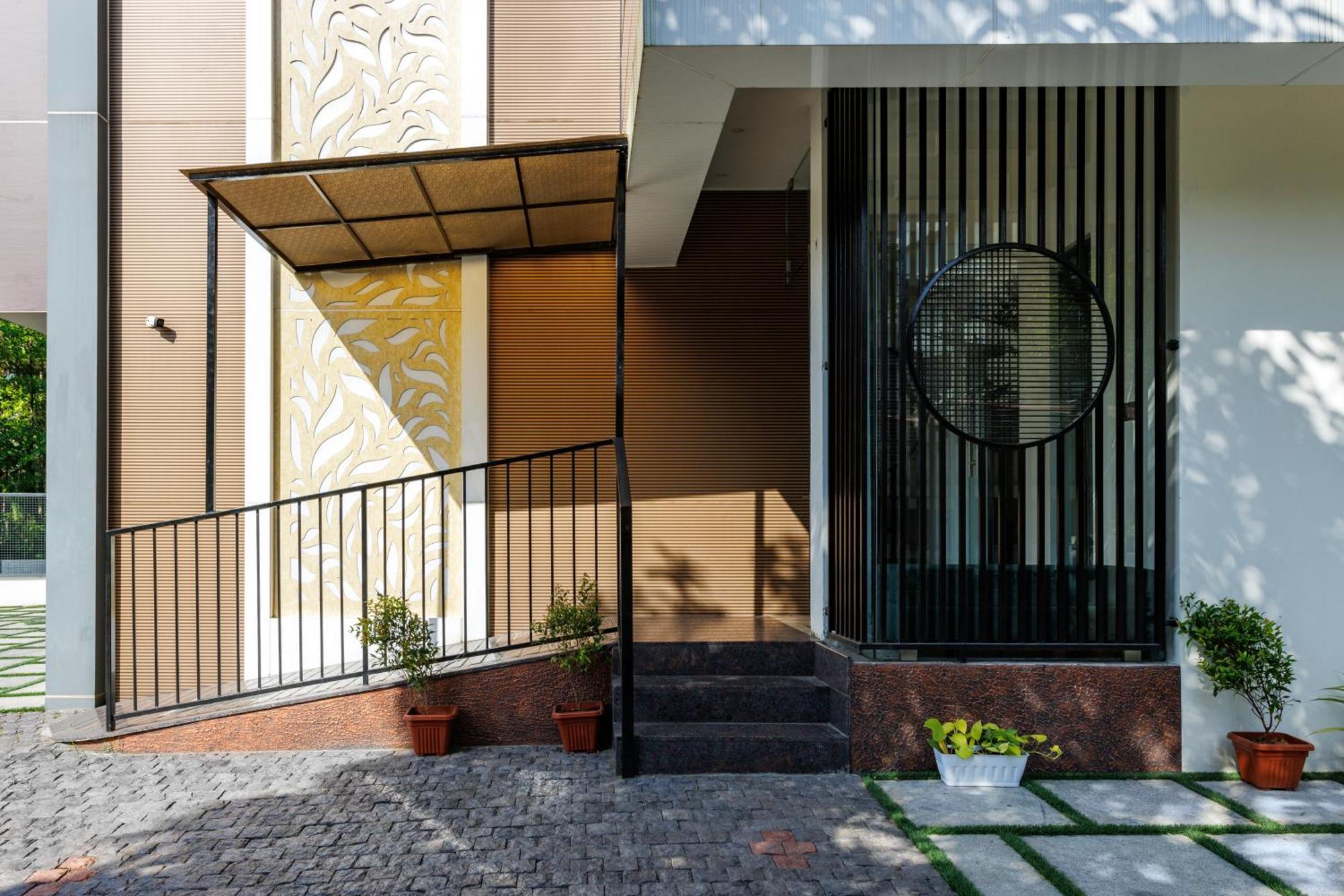 The Lotaz Hotel Kochi Extérieur photo